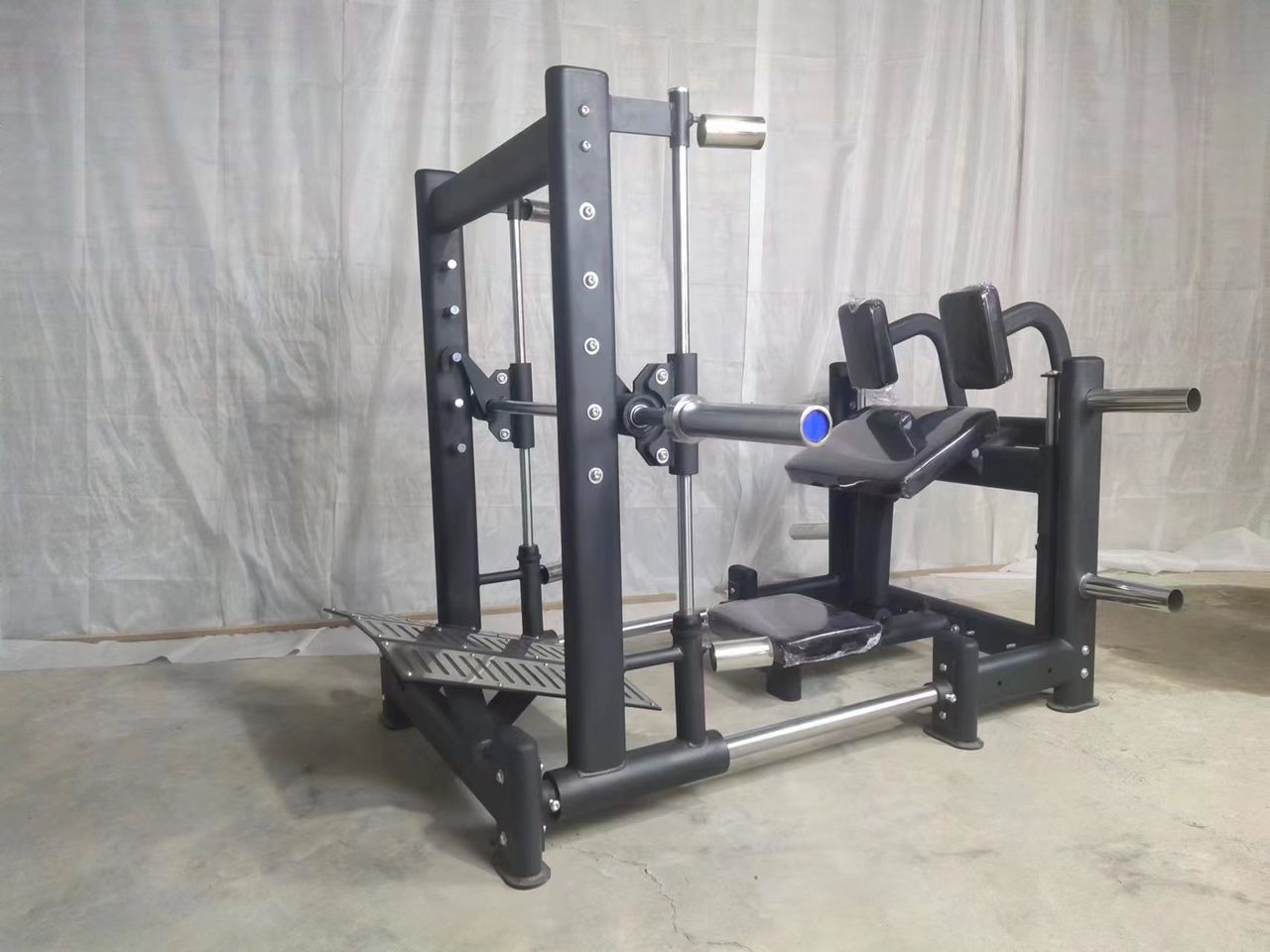 الصالة الرياضية أجهزة لياقة بد - مراجعة Home Gym Hip Thrust Machine وسعره